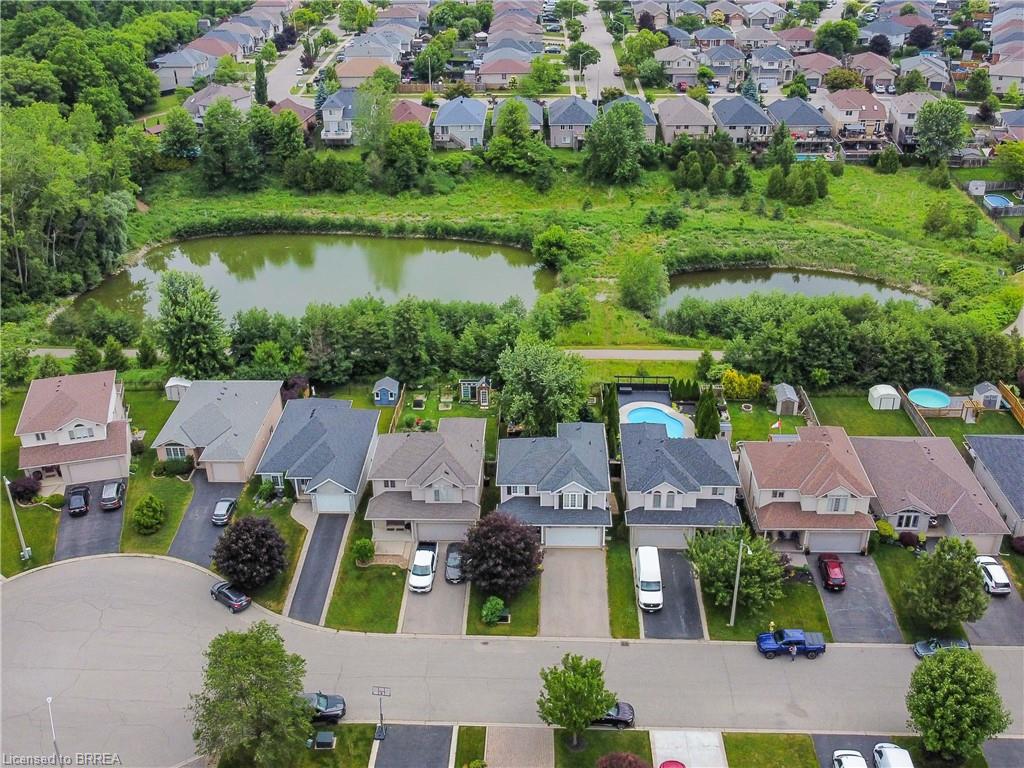 18 Bricker Court Property Photo 44