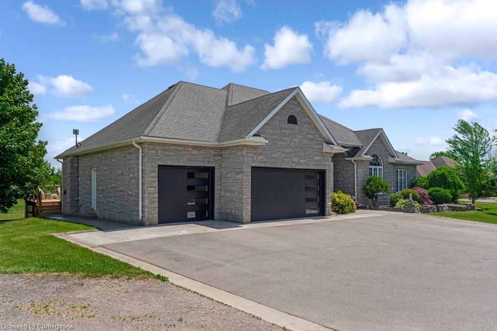 1753 Shellard Road Property Photo 3