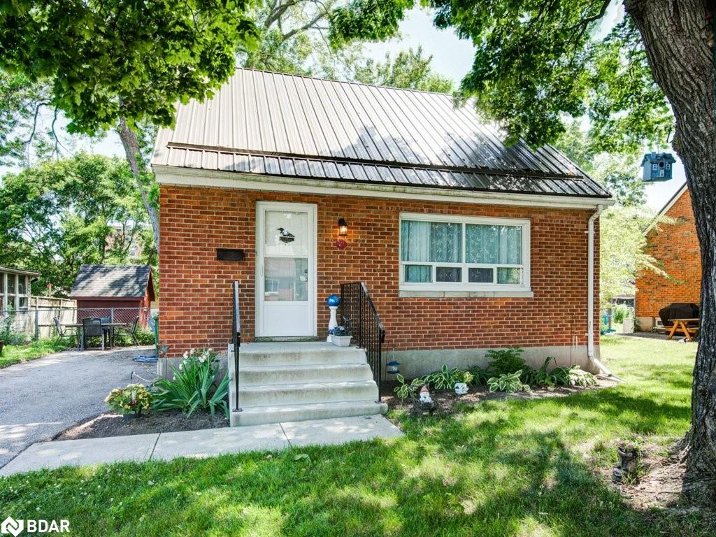 87 Dunkirk Drive Property Photo 1