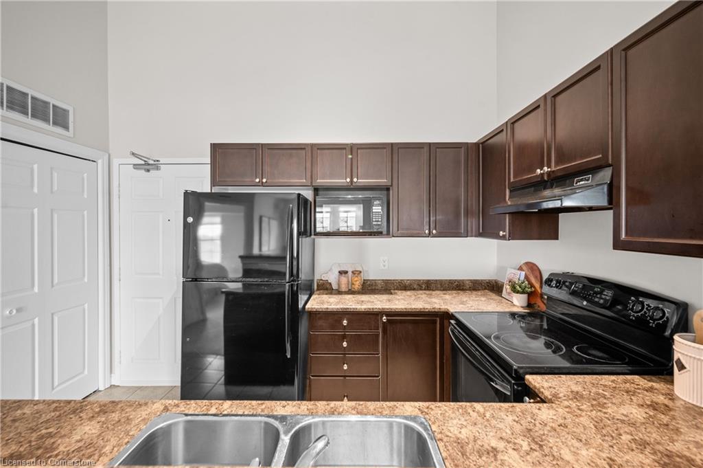 409-1370 Main Street E Property Photo 16
