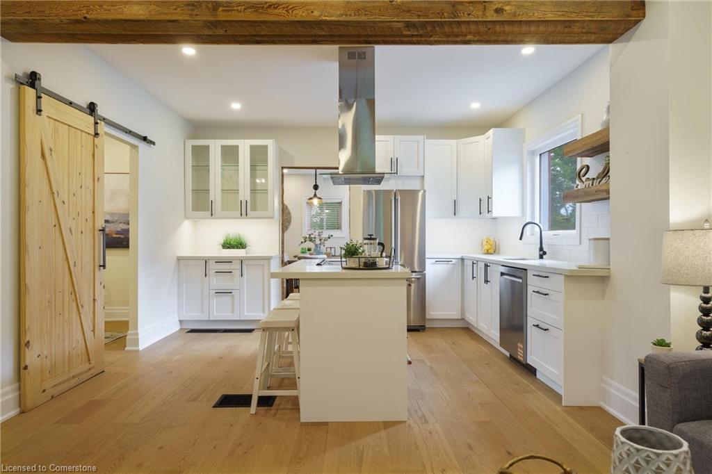 23 Drummond Street Property Photo 11