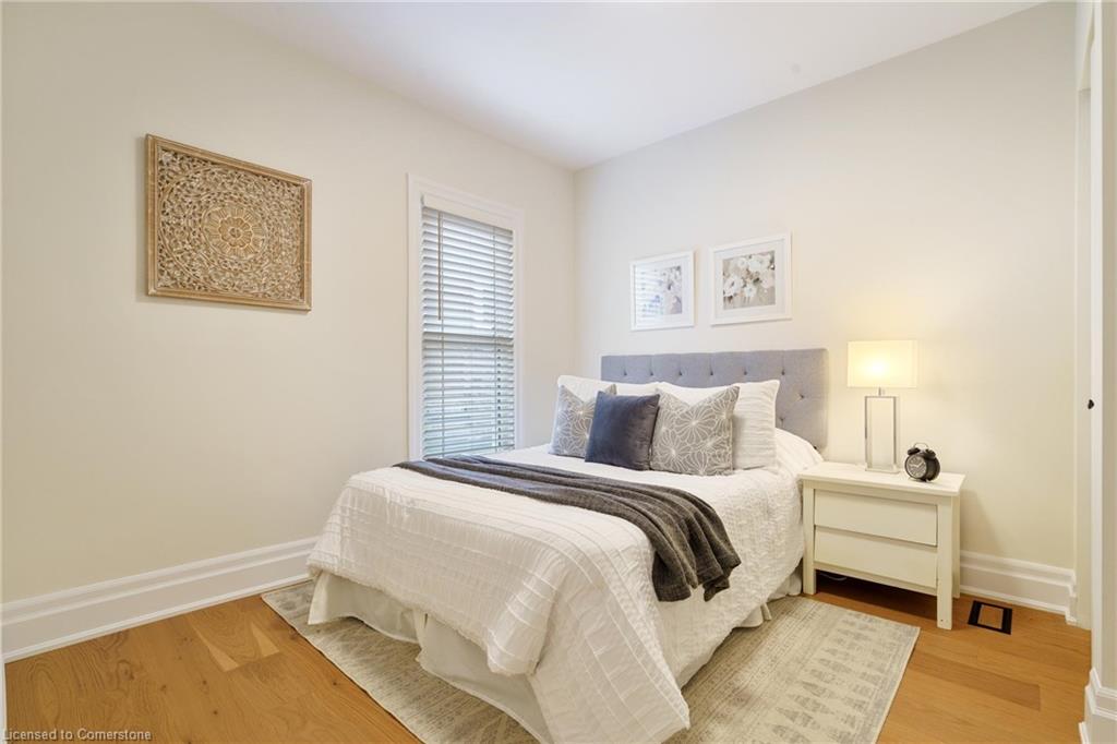 23 Drummond Street Property Photo 27