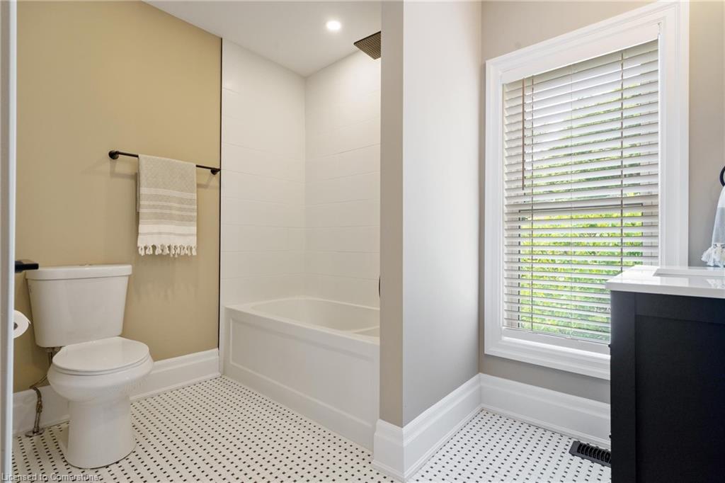 23 Drummond Street Property Photo 34