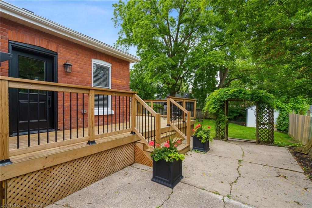 23 Drummond Street Property Photo 36