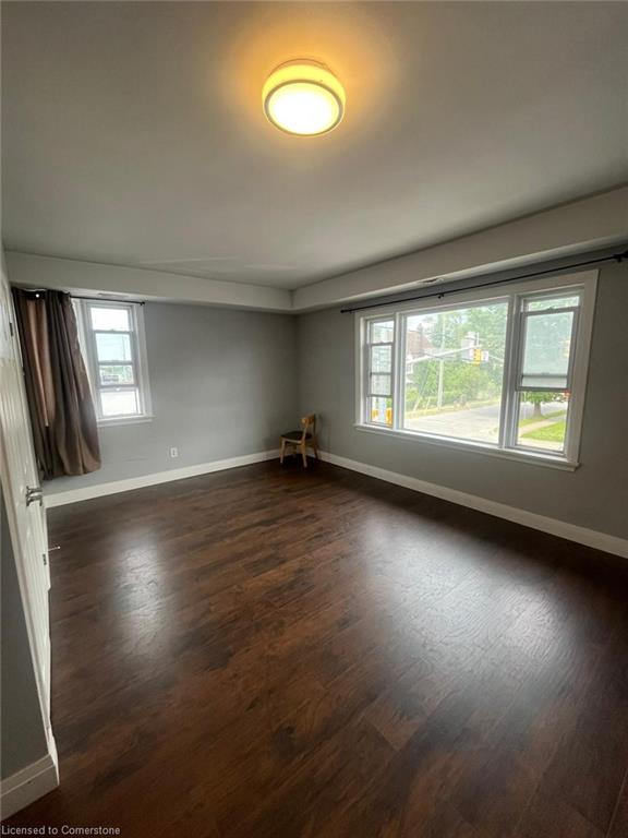 5257 Victoria Street Property Photo 1