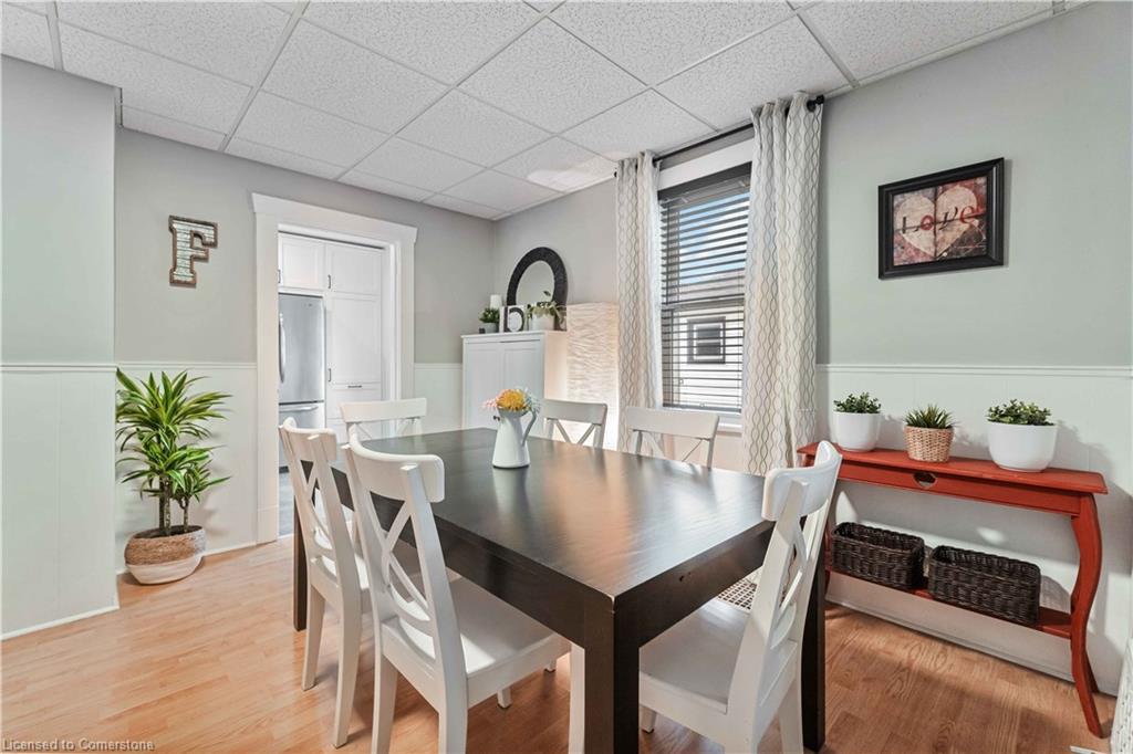 433 Davis Street Property Photo 5