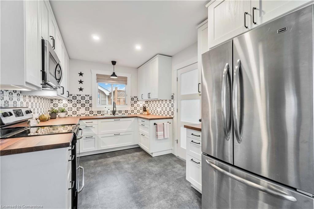 433 Davis Street Property Photo 11