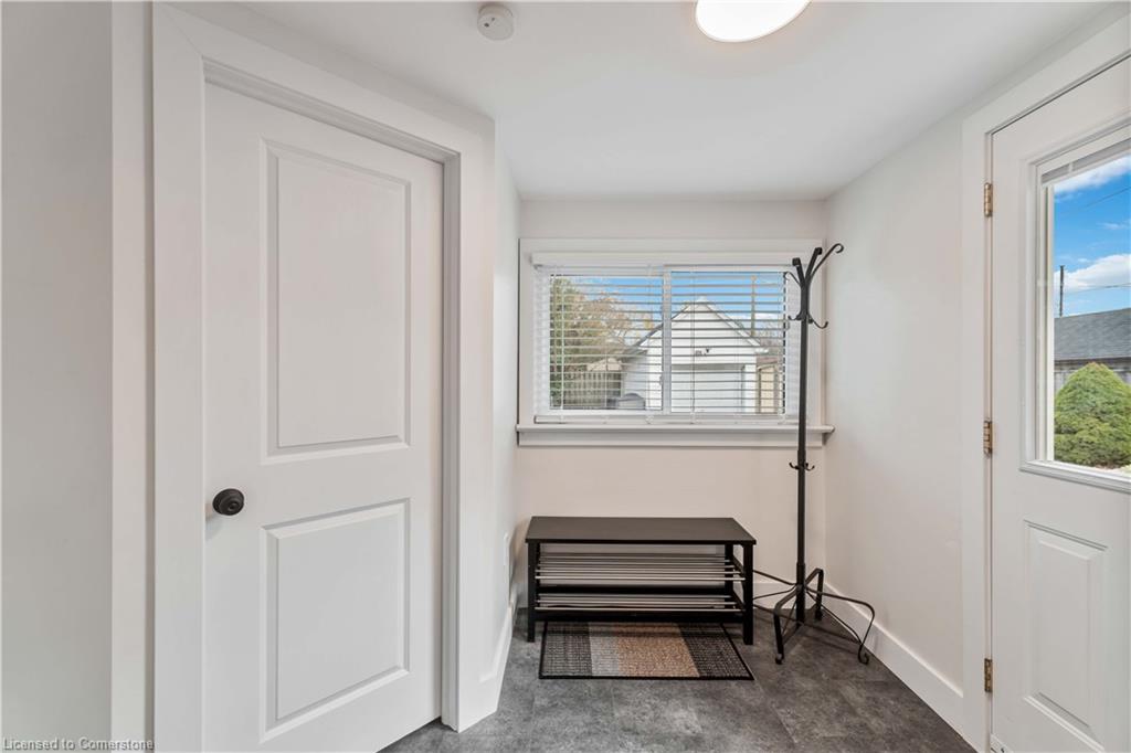 433 Davis Street Property Photo 18