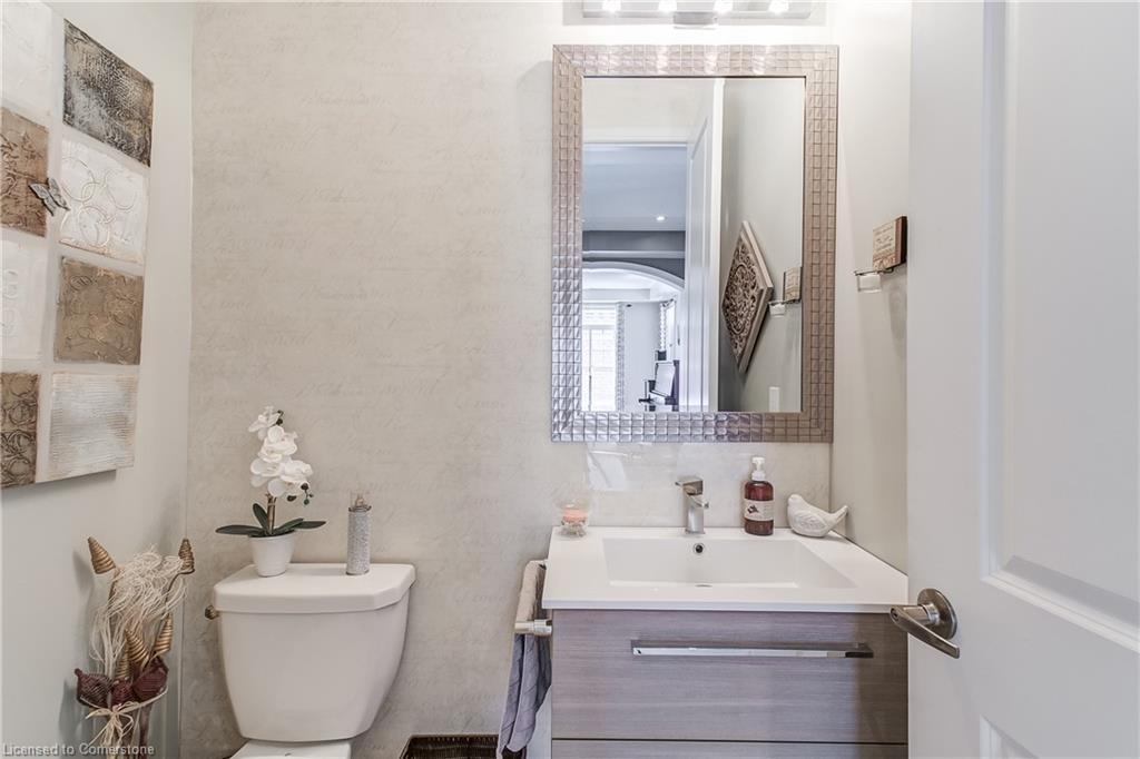 18 Flanders Road Property Photo 8