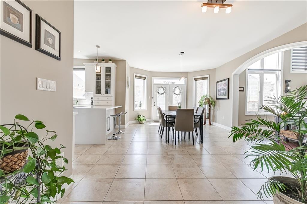 18 Flanders Road Property Photo 12