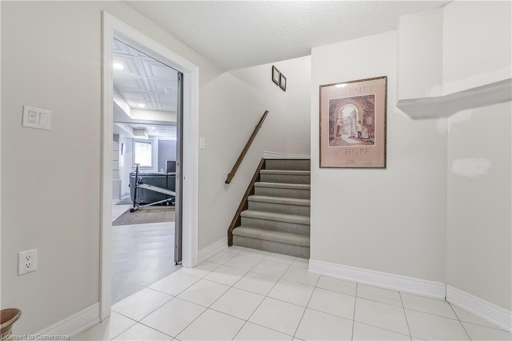 18 Flanders Road Property Photo 34