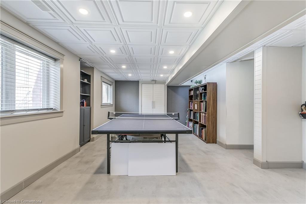 18 Flanders Road Property Photo 39