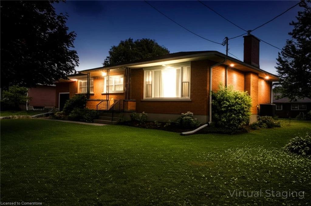 670 Davidson Avenue N Property Photo 22