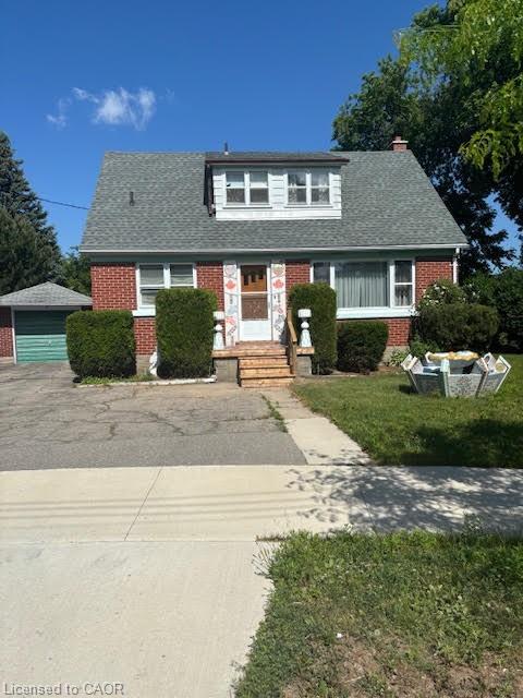 48 Englewood Place Property Photo 1