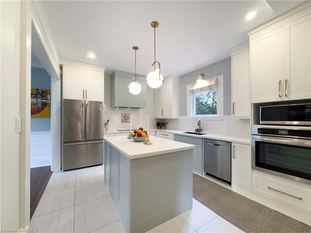 5 Hawarden Avenue Property Photo 13