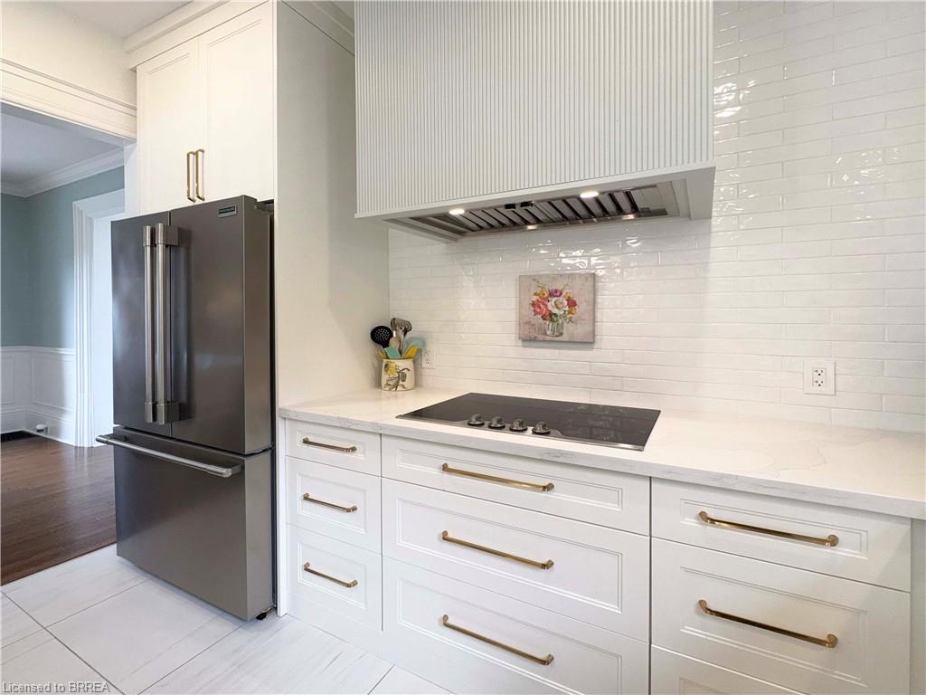5 Hawarden Avenue Property Photo 19