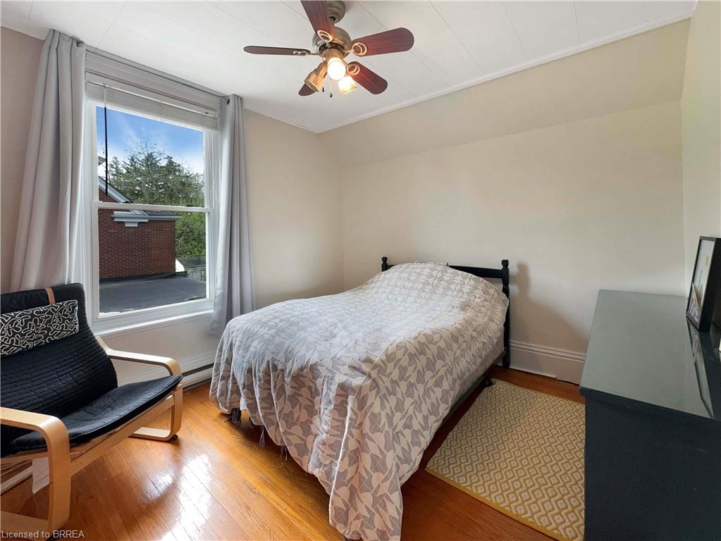 5 Hawarden Avenue Property Photo 28