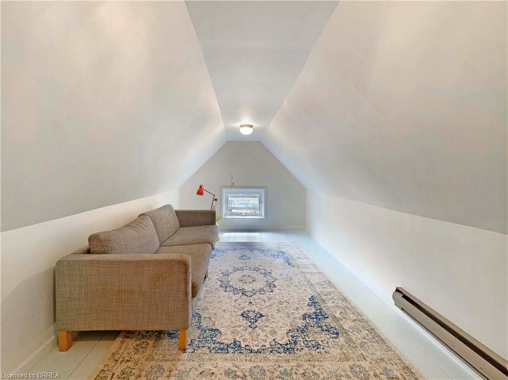 5 Hawarden Avenue Property Photo 32