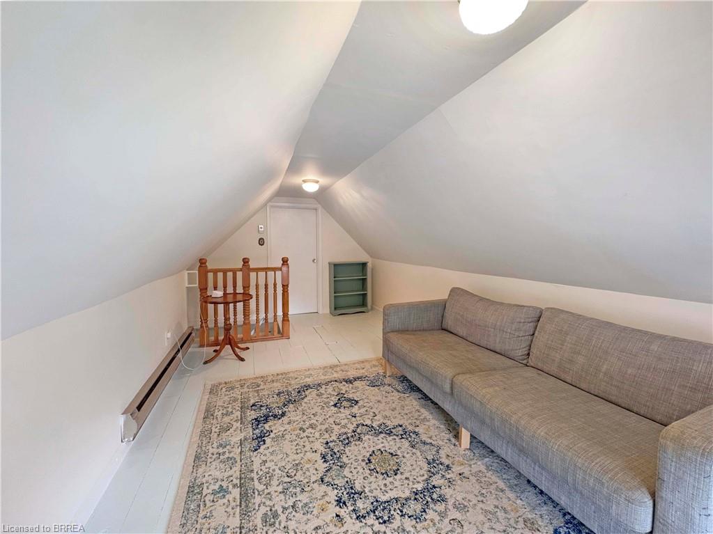 5 Hawarden Avenue Property Photo 33