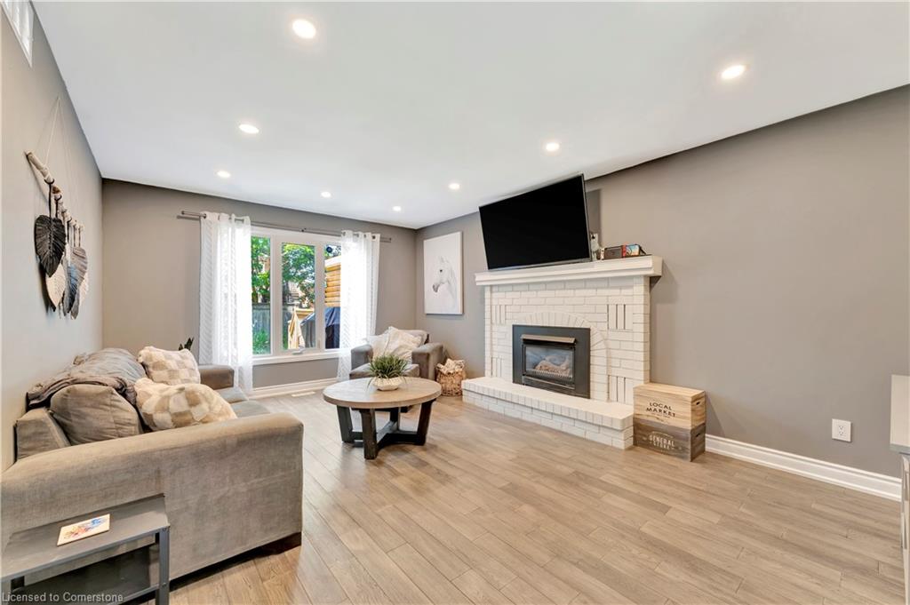 305 Wiltshire Place Property Photo 17