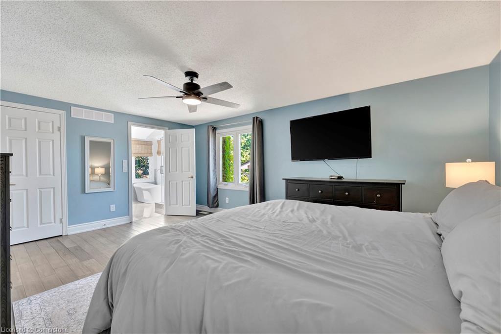 305 Wiltshire Place Property Photo 23