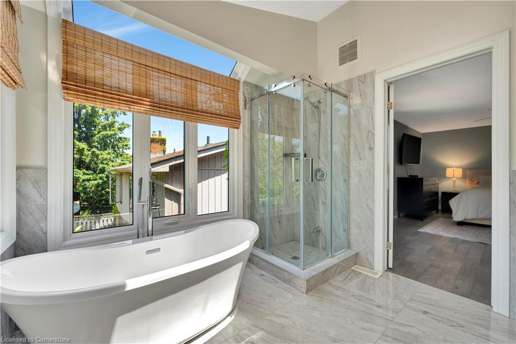 305 Wiltshire Place Property Photo 25