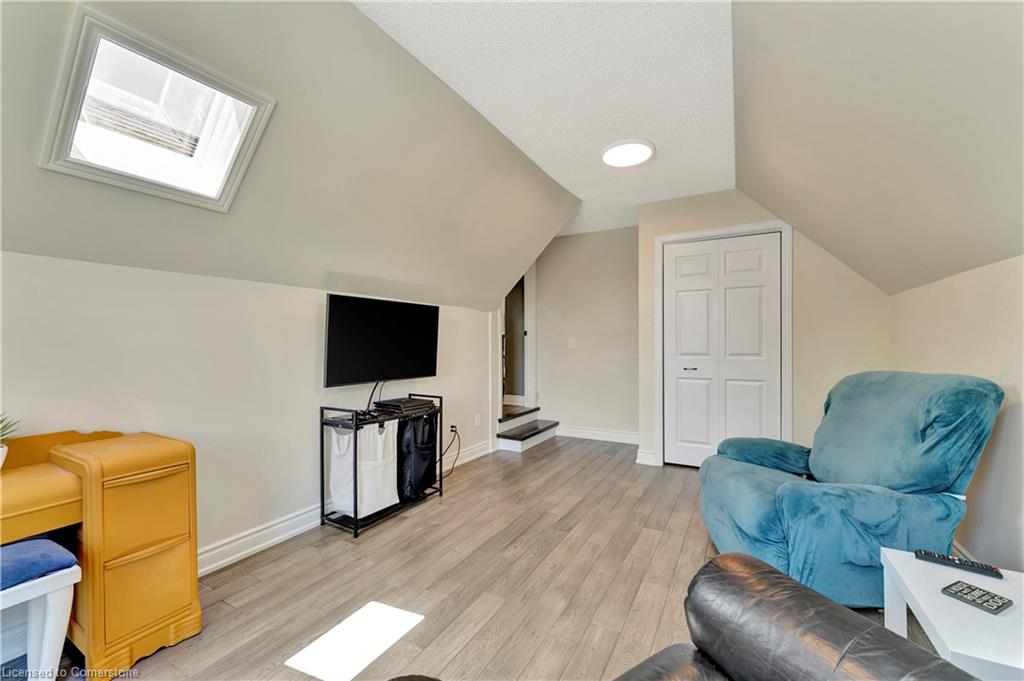 305 Wiltshire Place Property Photo 29