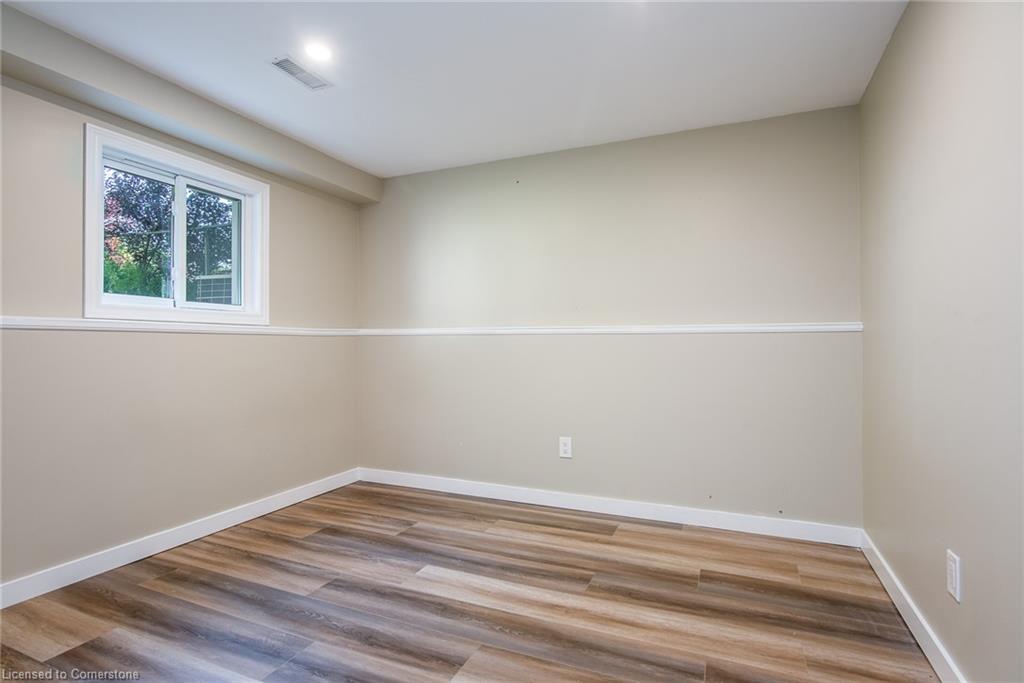 131 Herron Place Property Photo 45