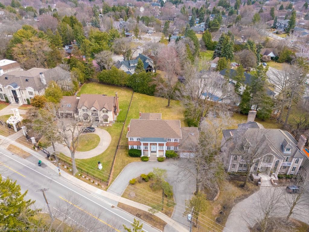 2390 Mississauga Road