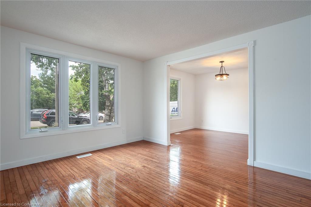 227 Blackhorne Drive Property Photo 8