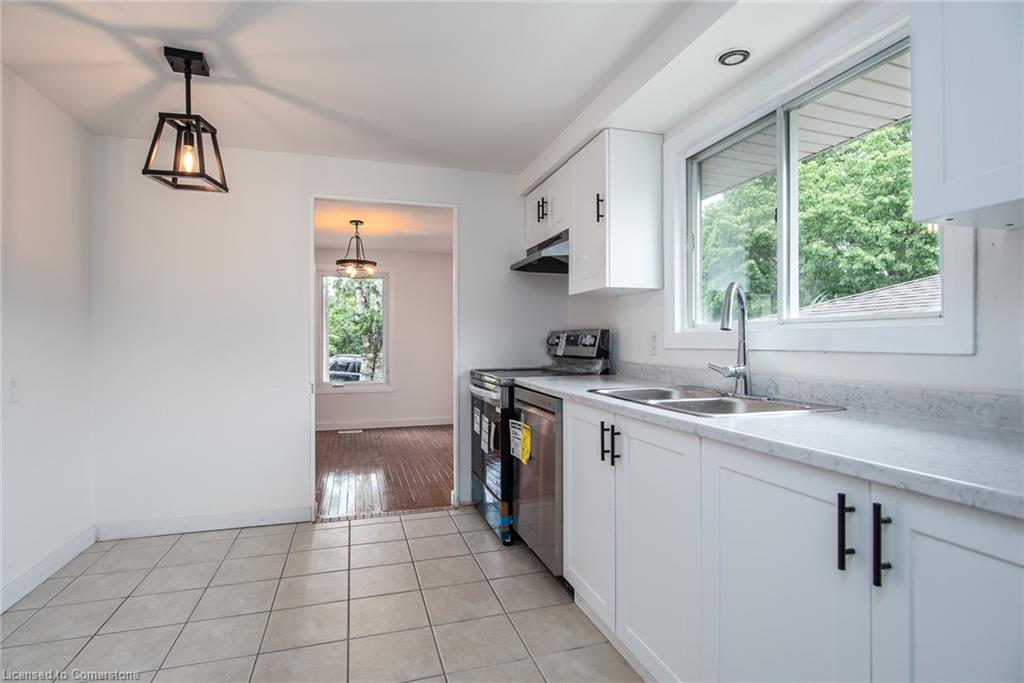227 Blackhorne Drive Property Photo 12