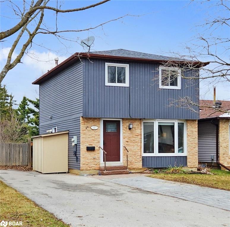 42 Janice Drive Property Photo 2