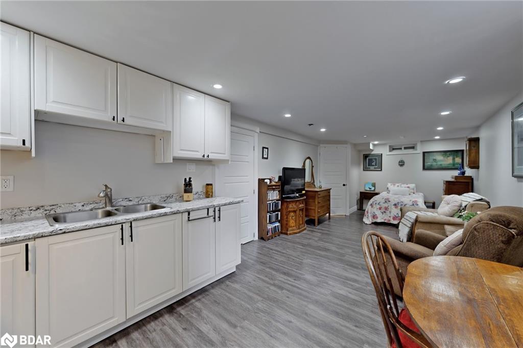 42 Janice Drive Property Photo 27