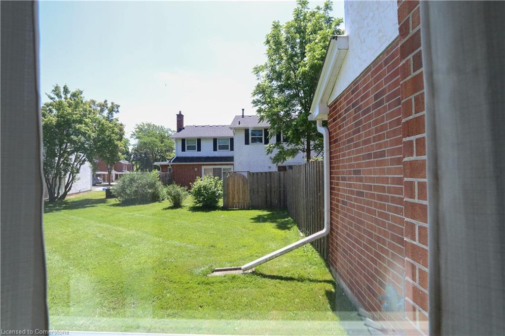 1-423 Keats Way Property Photo 10