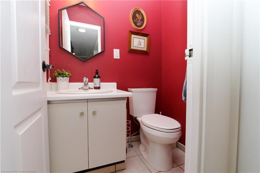 1-423 Keats Way Property Photo 11