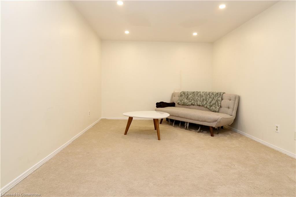 1-423 Keats Way Property Photo 20