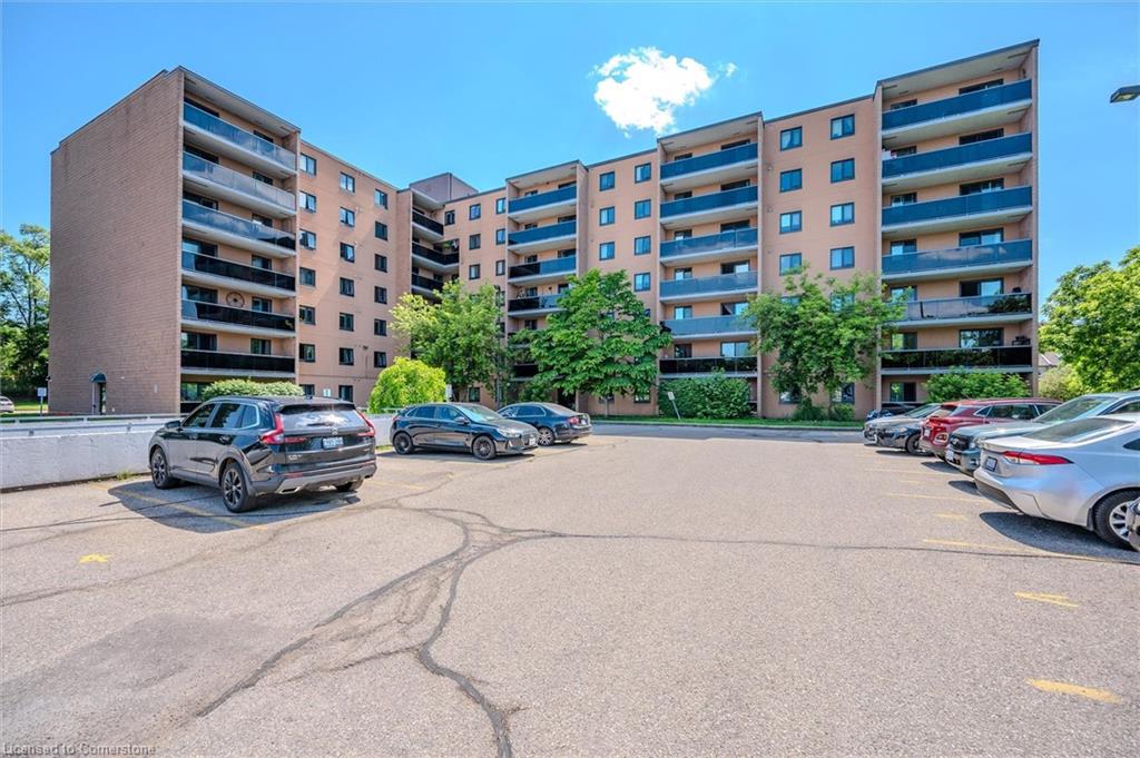 311-29 West Avenue Property Photo 1