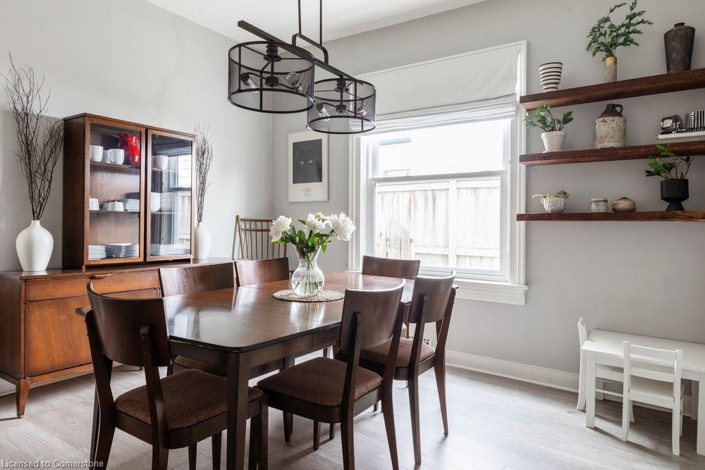 132 Park Street W Property Photo 13