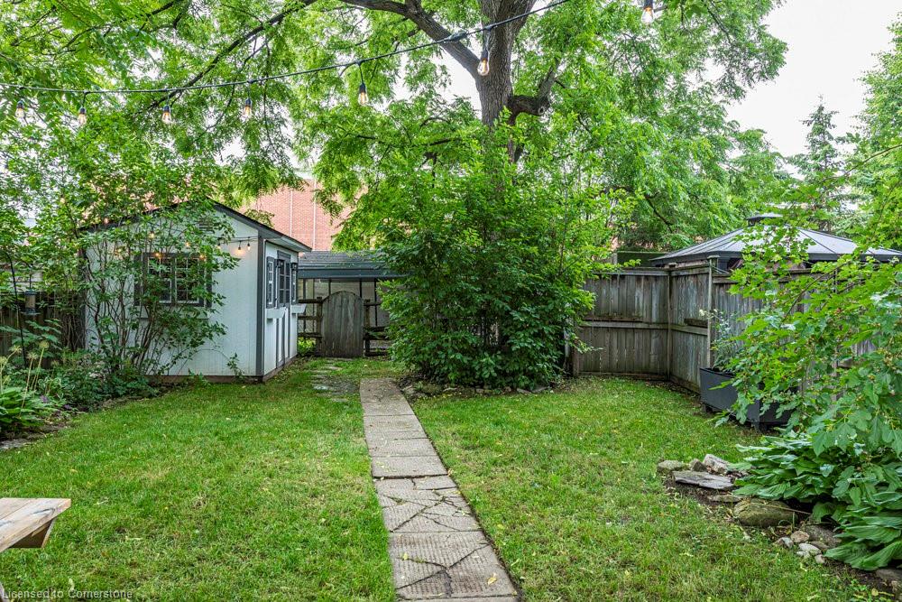 132 Park Street W Property Photo 38