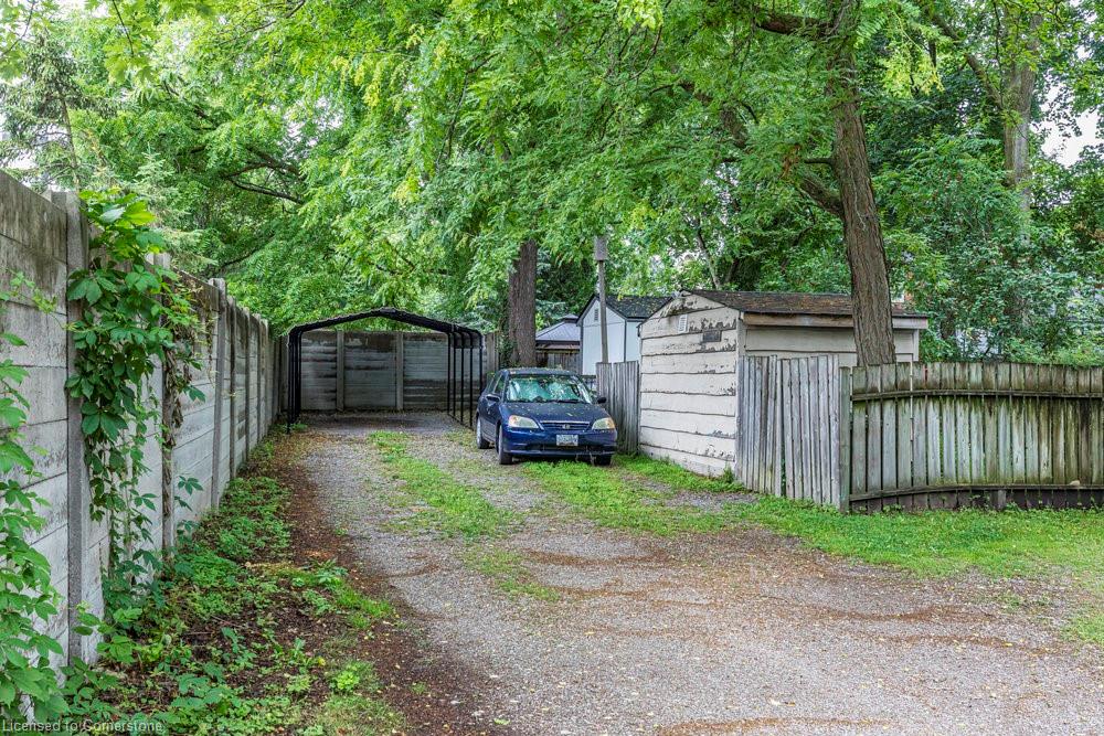 132 Park Street W Property Photo 42