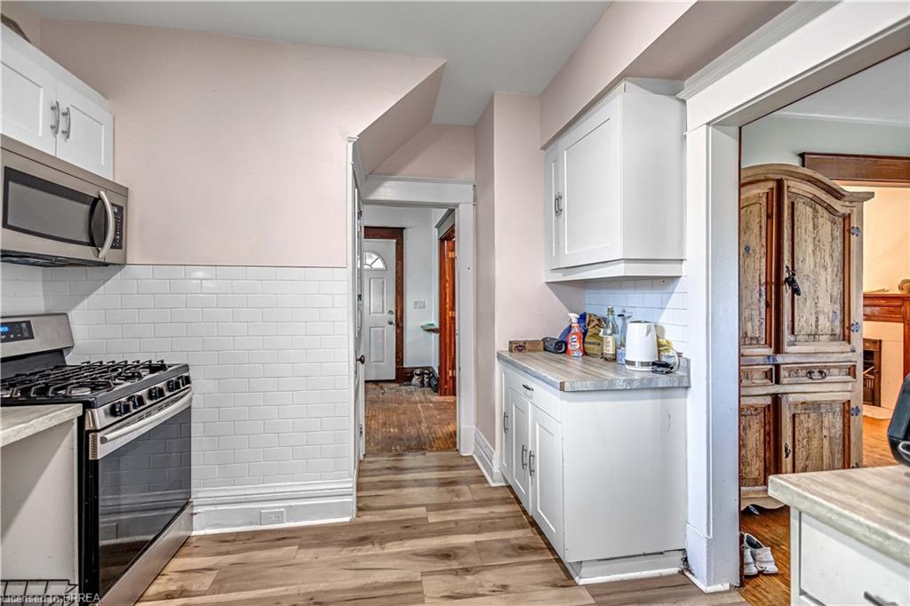 94 Peel Street Property Photo 6