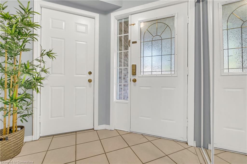 40 Alderson Drive Property Photo 6