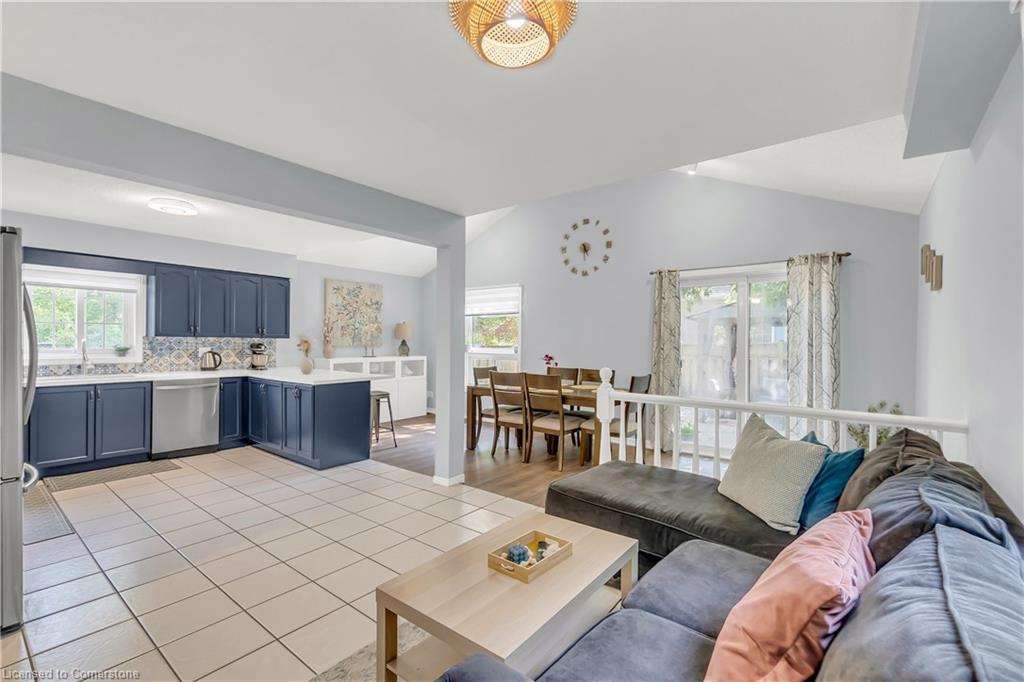 40 Alderson Drive Property Photo 11