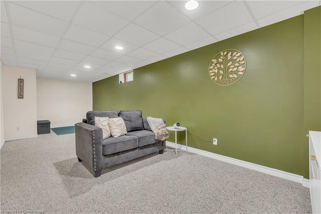 40 Alderson Drive Property Photo 32