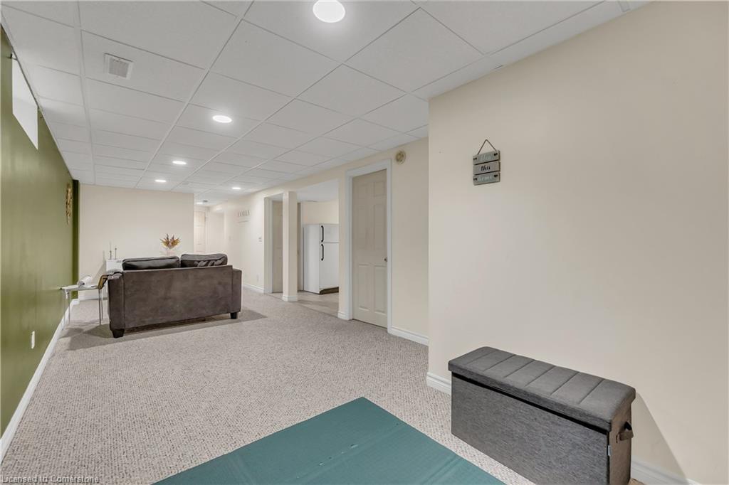 40 Alderson Drive Property Photo 34