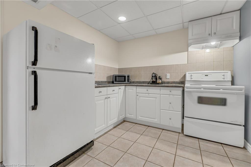 40 Alderson Drive Property Photo 35