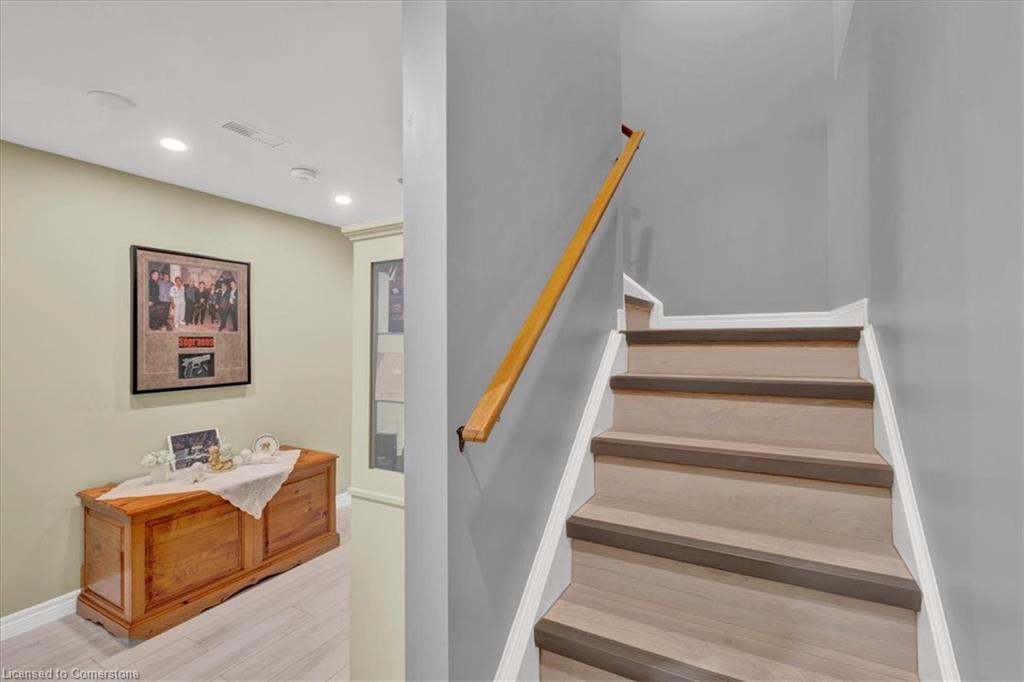 89 Eleanor Avenue Property Photo 29