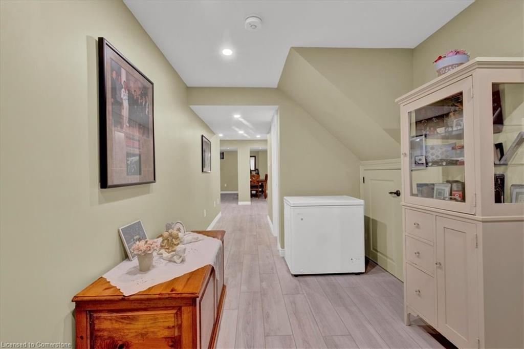 89 Eleanor Avenue Property Photo 30