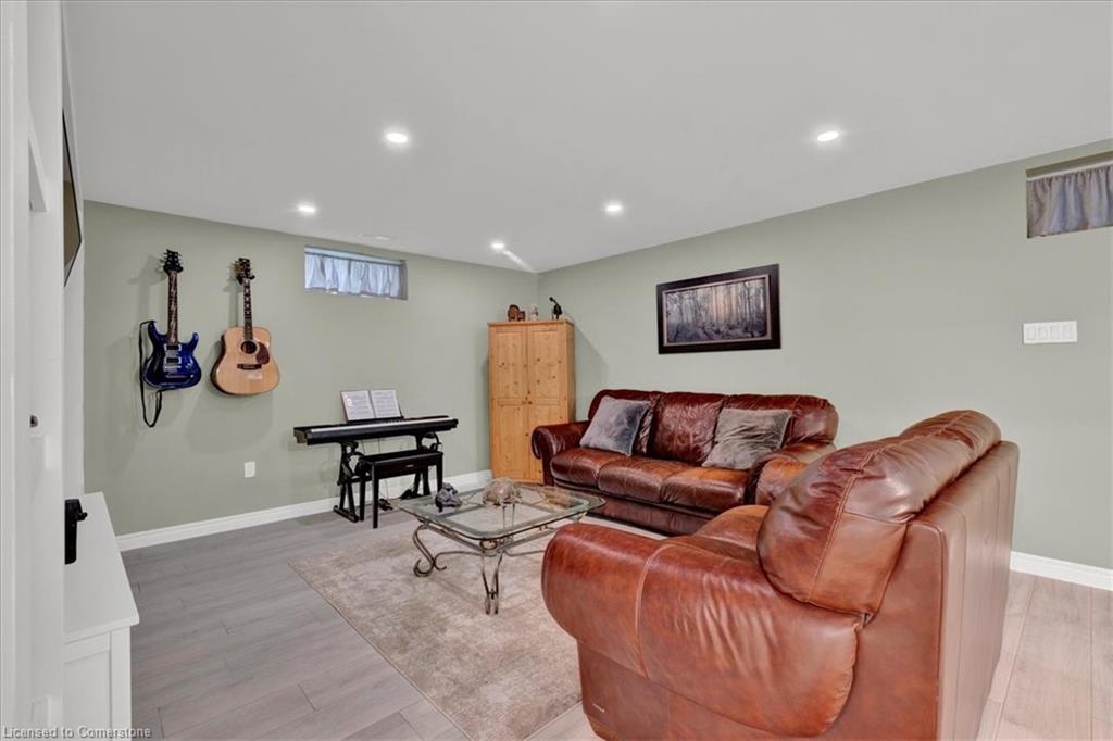 89 Eleanor Avenue Property Photo 33