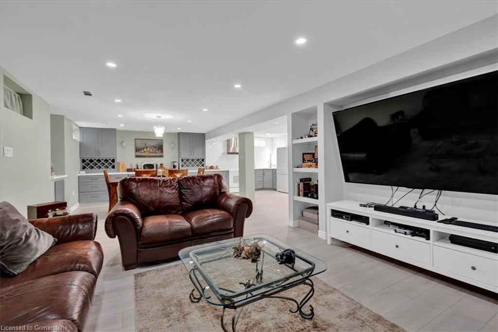 89 Eleanor Avenue Property Photo 34